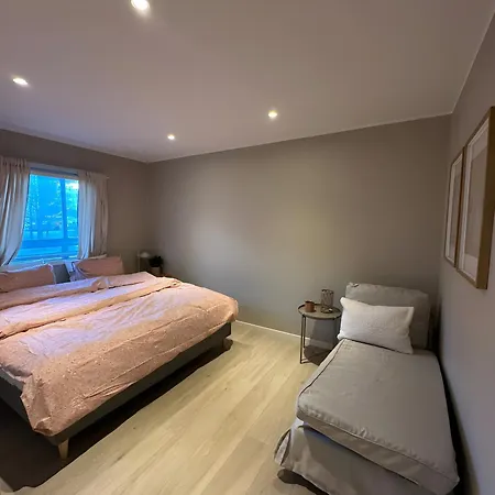 Apartment Cute In High Rise *