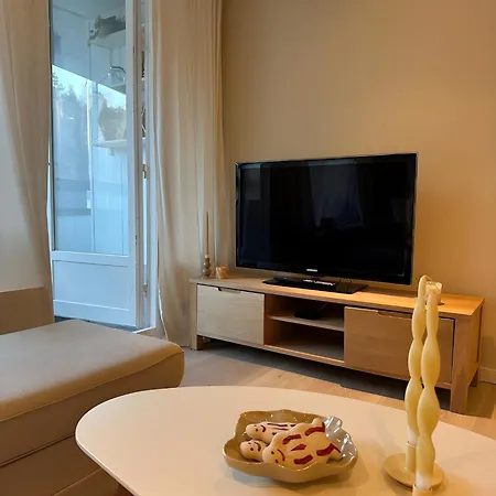 Cute In High Rise Apartament Bergen